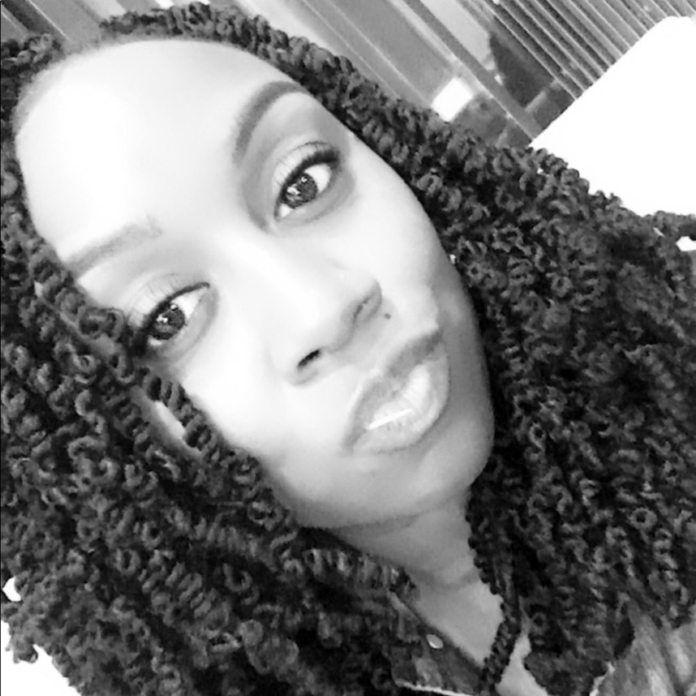 Meet your Posher, Tameka